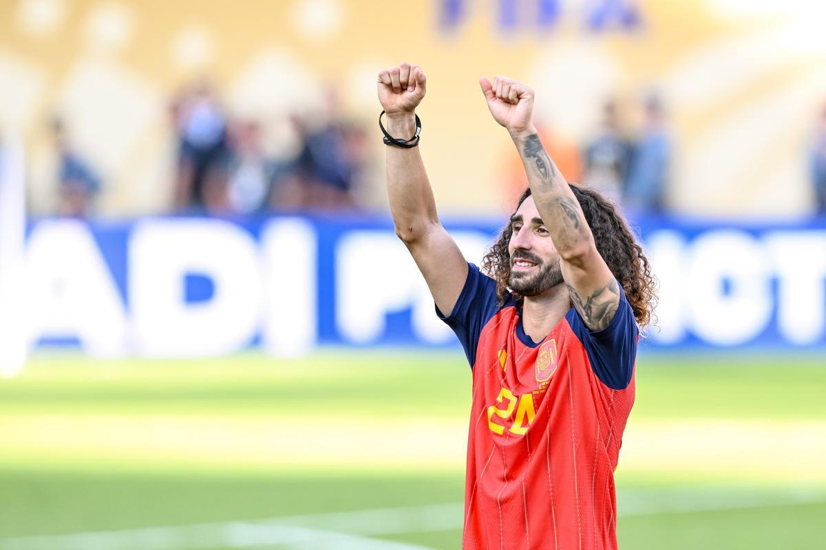 Cucurella ha seppellito una moneta prima della finale Mondiale, Capdevilla svela il segreto - 