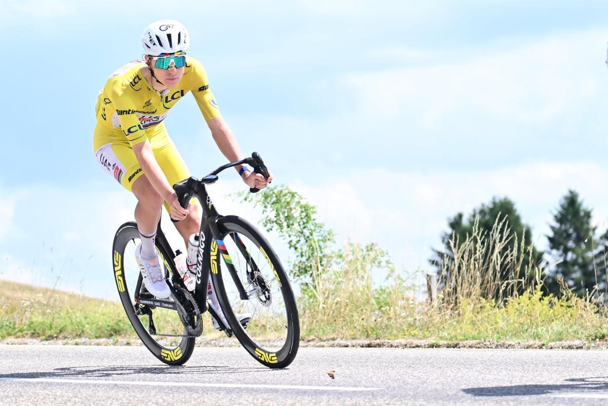 Tour de France sempre più nel segno di Pogacar, vince 14esima tappa e cala il poker - 