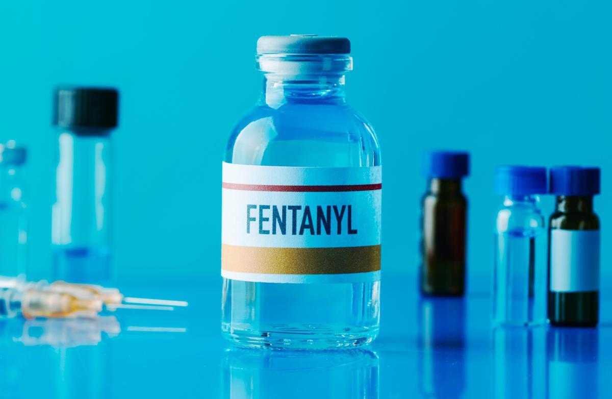 Furto di fentanyl all'ospedale Israelitico di Roma, scatta l'allarme a Palazzo Chigi: "Con 80 fiale fino a 20mila dosi" - 