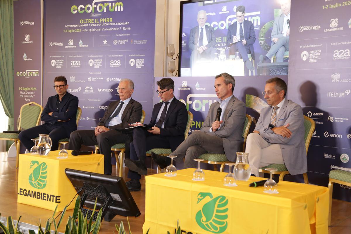 Energia: indagine, per 44% governo deve incentivare rinnovabili - 