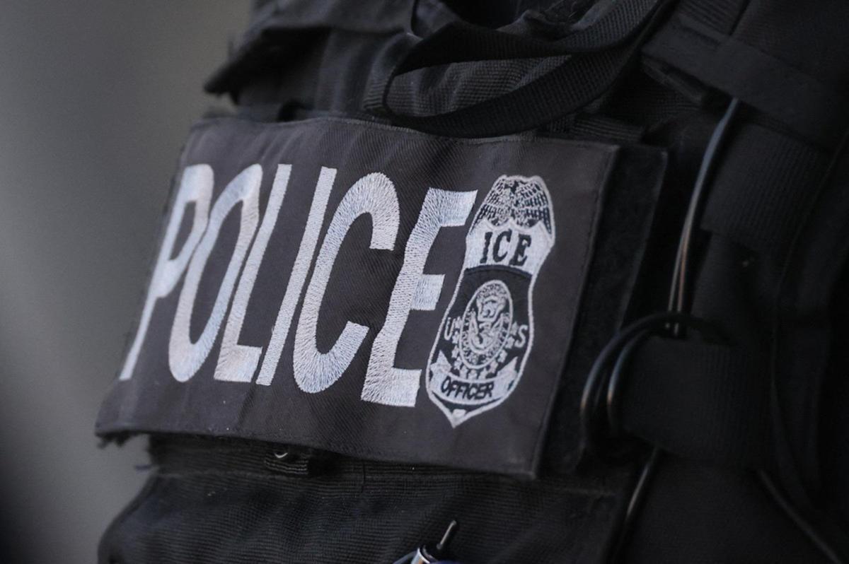 Sparatoria con agenti Ice nel Maine: ucciso un uomo - 