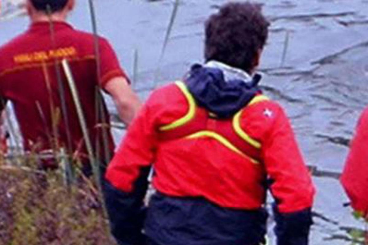 Udine, si tuffa nel Tagliamento e non riemerge: ricerche in corso - 