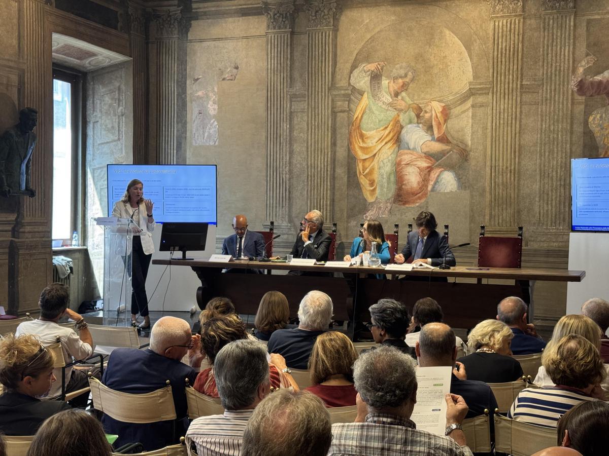 Vaccini: non prevenire costa, 5 proposte di HappyAgeing per Pnpv in over 65 - 
