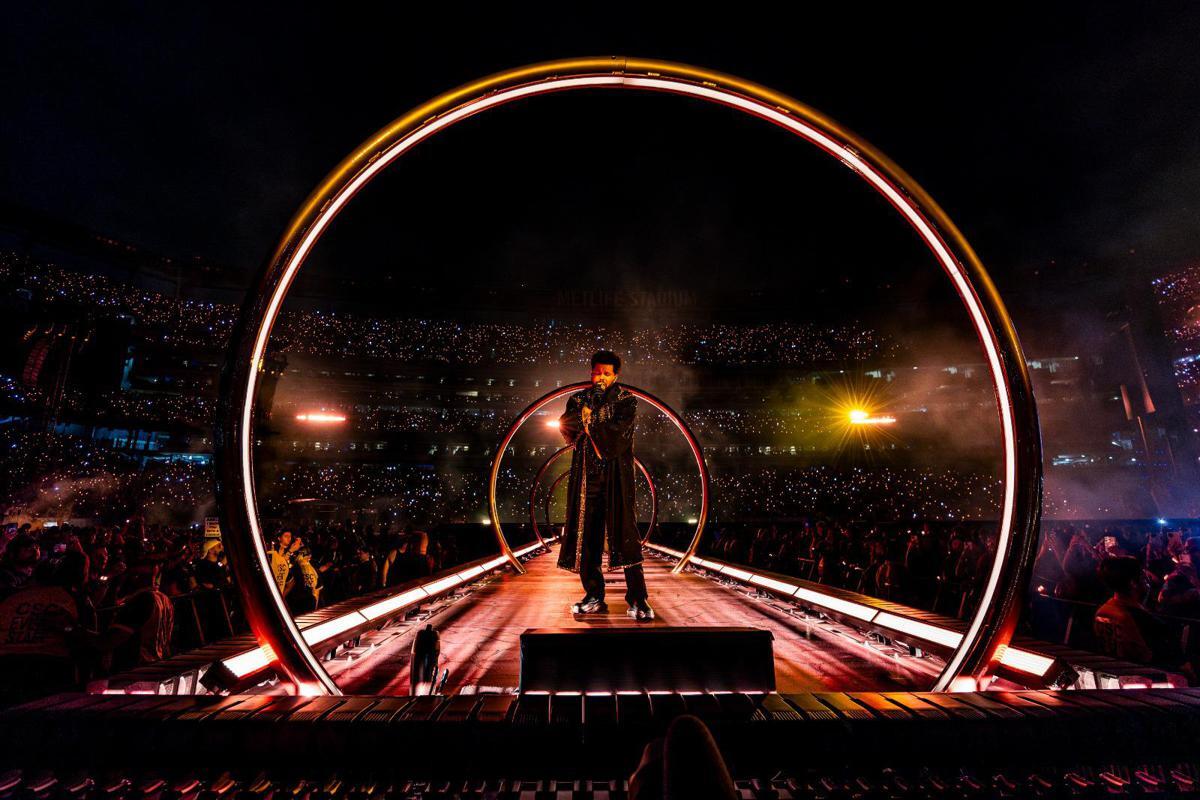 The Weeknd, la prima notte a San Siro è un’odissea nel pop futuristico - 