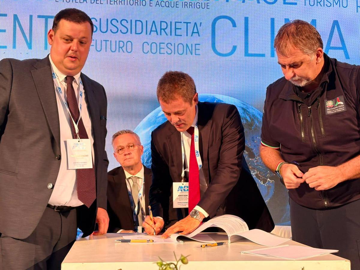 Aubac, Protezione civile, Anbi e Autorità Appennino Settentrionale firmano protocollo su frane e siccità - 