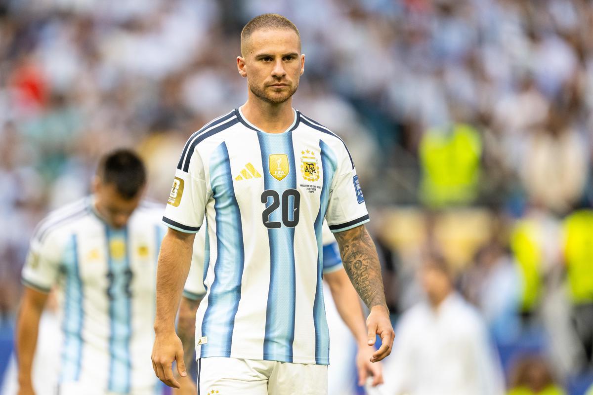 Mondiali, caos nel finale di Argentina-Capo Verde e proteste per rigore non dato: cos'è successo - 