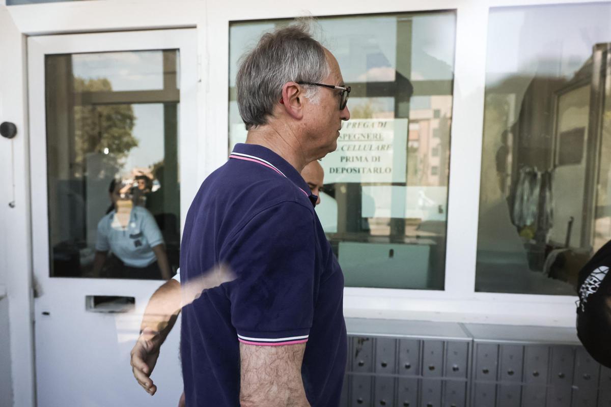 Mario Roggero, prima settimana in carcere tra nuove conoscenze e prospettiva di un lavoro - 
