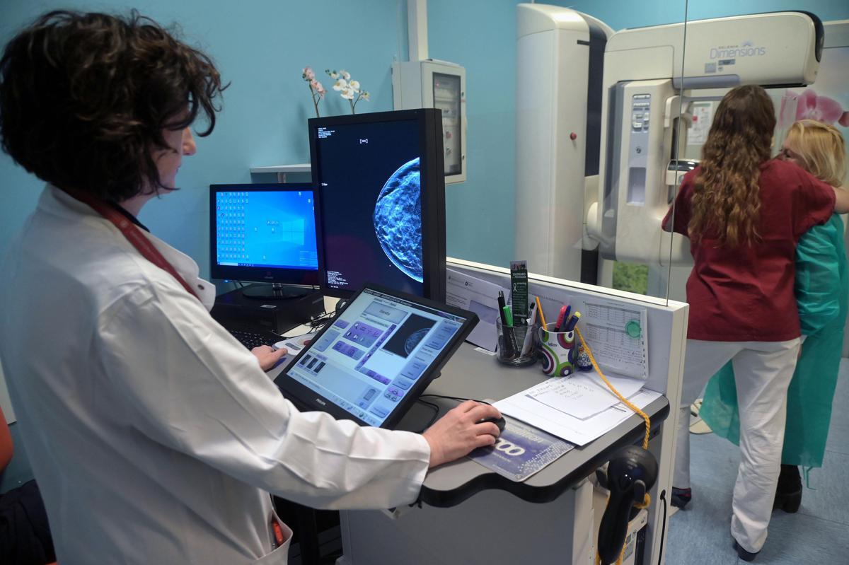 In Italia 950mila le donne col cancro al seno, Rete oncologica pazienti Italia: 'fare almeno 150 munti attività fisica a settimana' - 