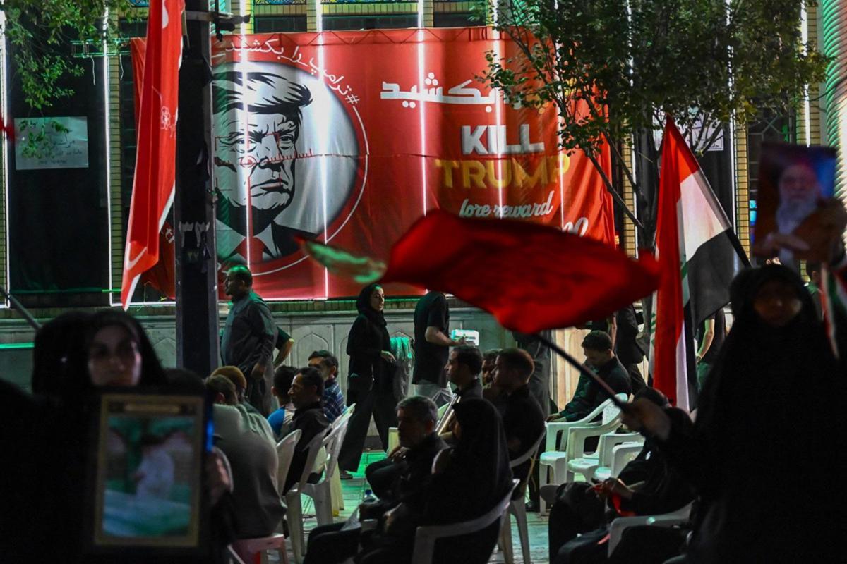 Iran, Usa si preparano a lunga escalation. Stretto di Hormuz, paralisi dopo i raid - 