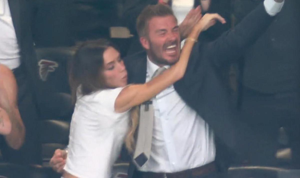 Inghilterra segna e Victoria Beckham questa volta... esulta - 