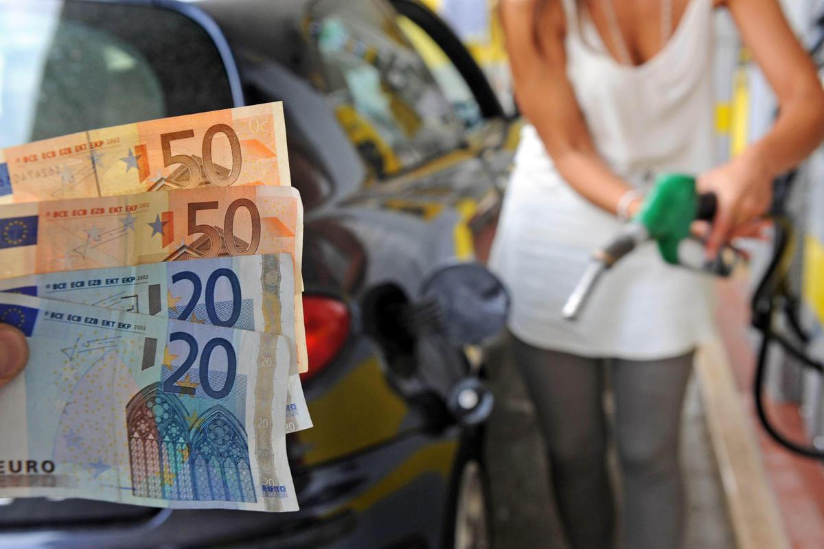 Carburanti, salgono ancora i prezzi di benzina e diesel: gasolio self a 1,941 euro al litro - 