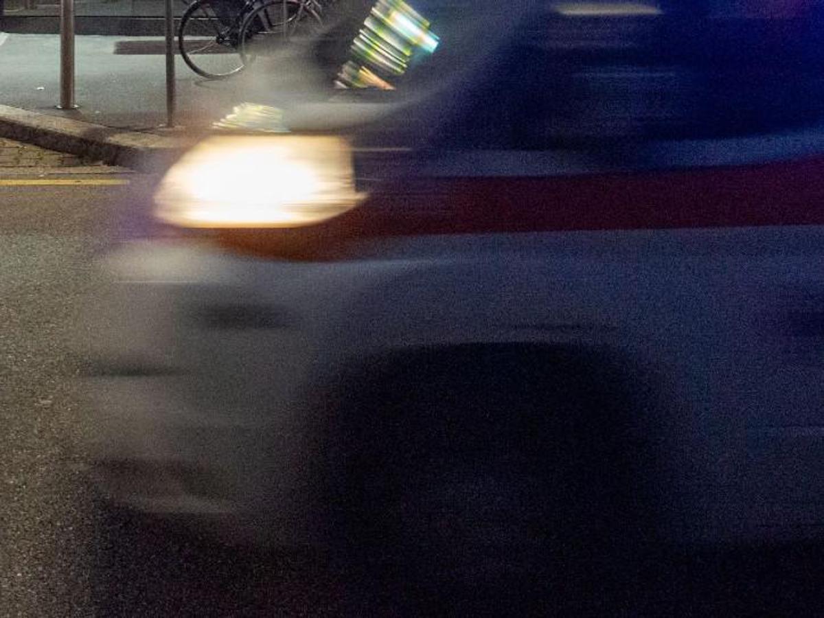 Milano, investe anziano in bicicletta e scappa: arrestato per omicidio stradale e omissione di soccorso - 