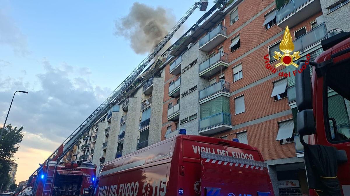 Milano, incendio in appartamento: un morto e diversi intossicati - 