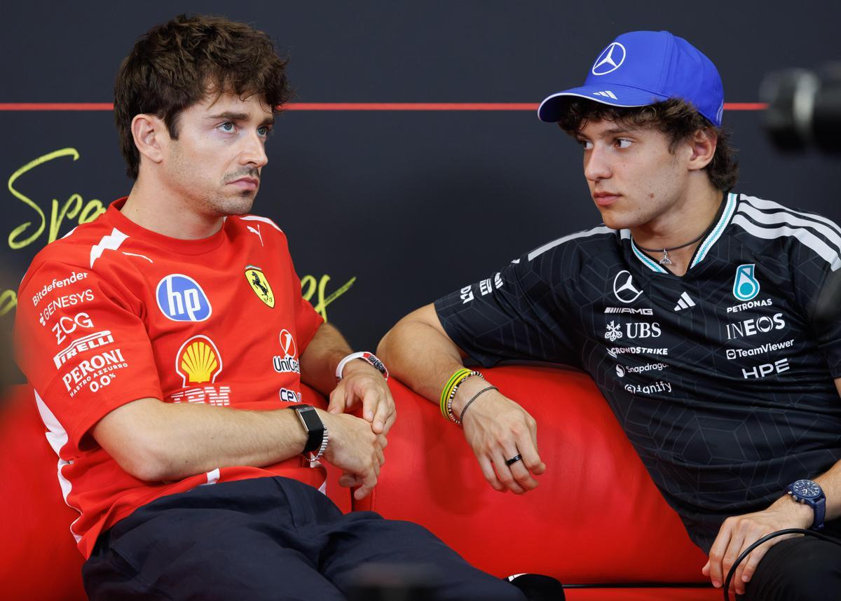 Leclerc: "Se la Ferrari non vincesse il titolo, sarei contento lo vincesse Antonelli, mi rivedo in lui' - 