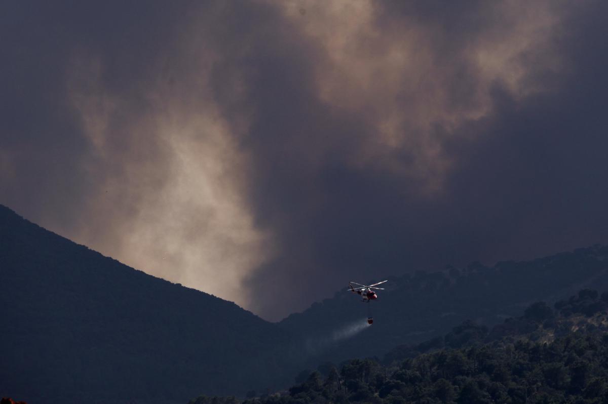 Incendi in Francia e Spagna, corsa contro il tempo per domare fiamme prima di nuova ondata di caldo - 