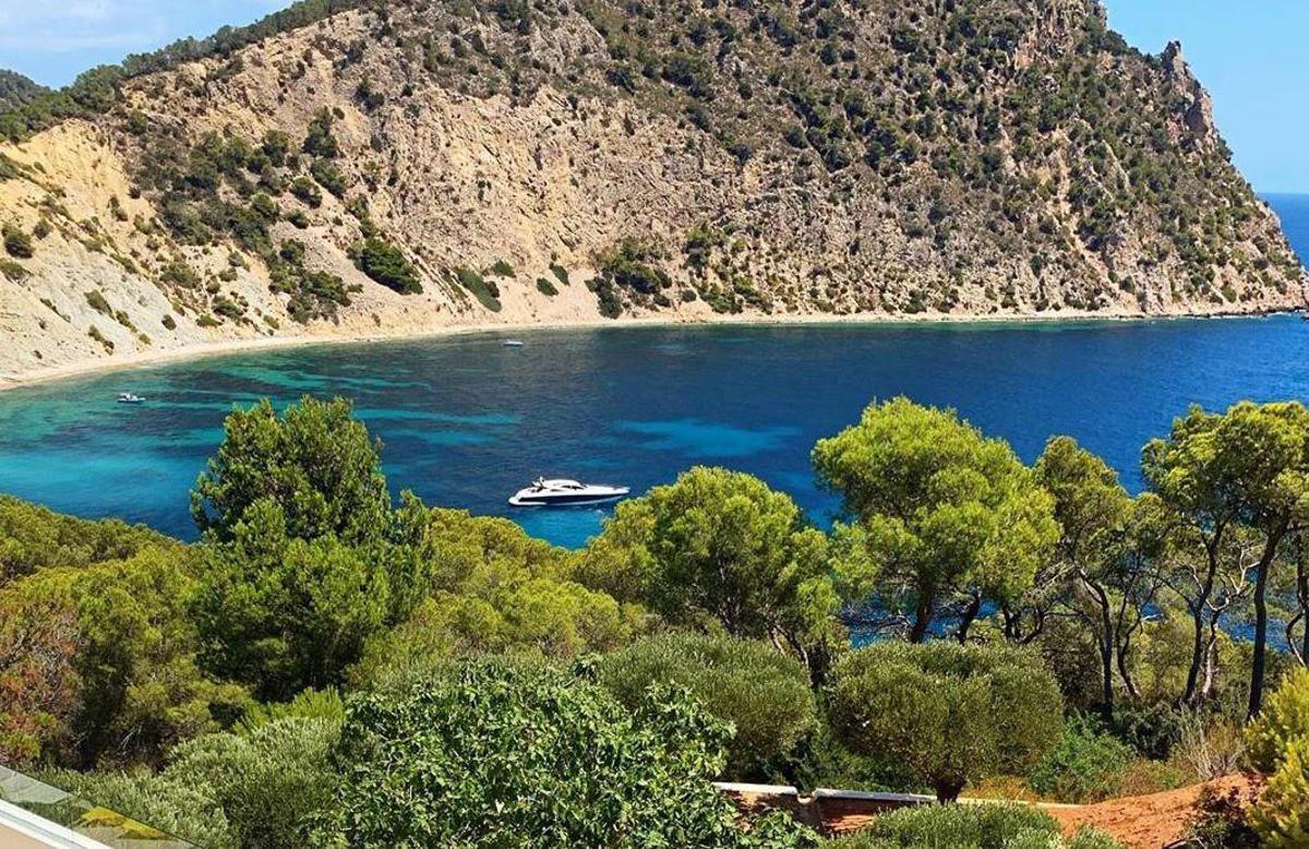 Cameriere italiano morto a Ibiza, corpo trovato nelle acque del porto - 