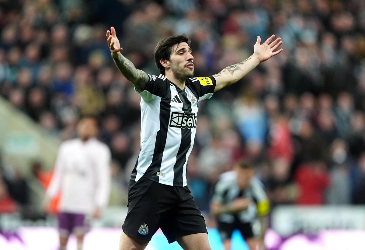 Tonali al Tottenham per 100 milioni di sterline, acquisto record - 