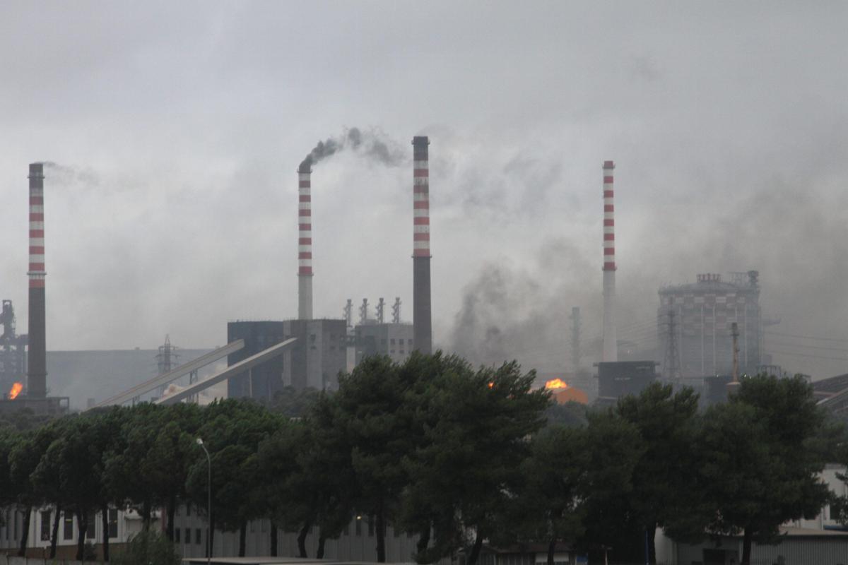 Ex Ilva, Corte Appello Milano: "Deve chiudere entro 90 giorni per amianto e polveri sottili" - 