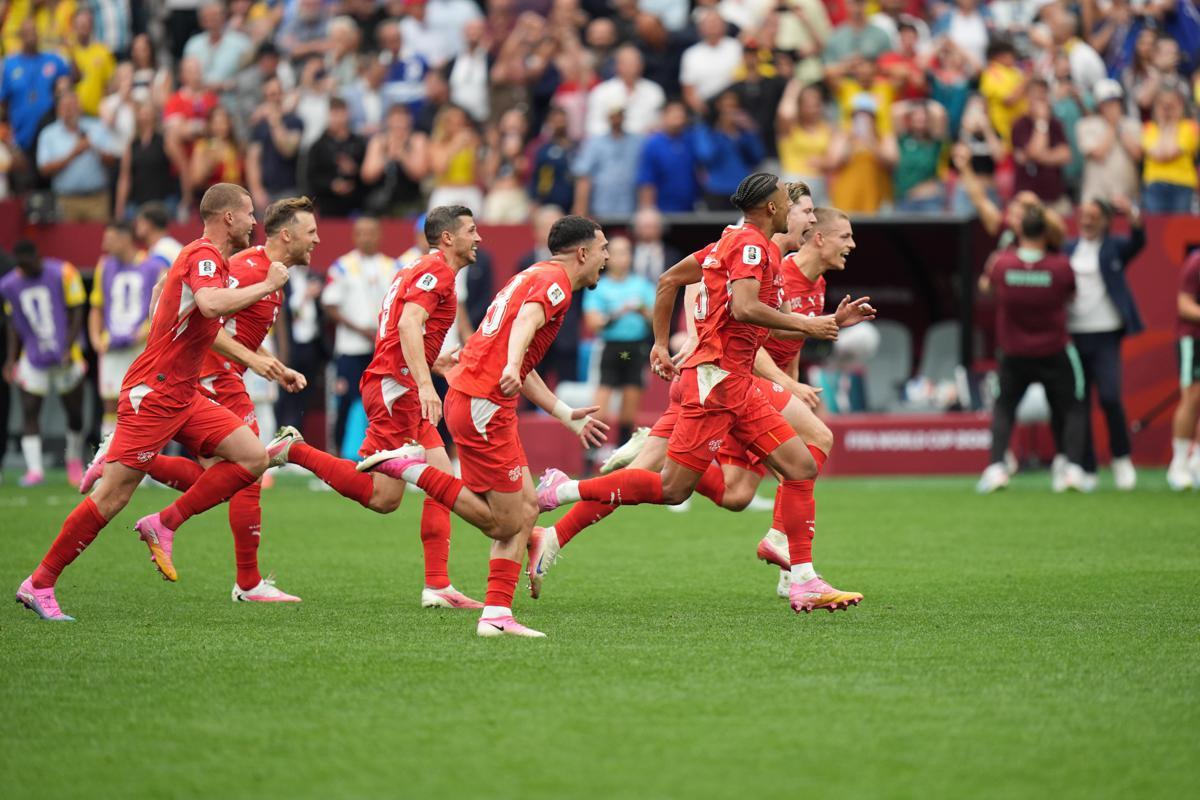Mondiali, telecronista svizzero come Caressa: "Chiudete le valigie, andiamo a Kansas City" - Video - 