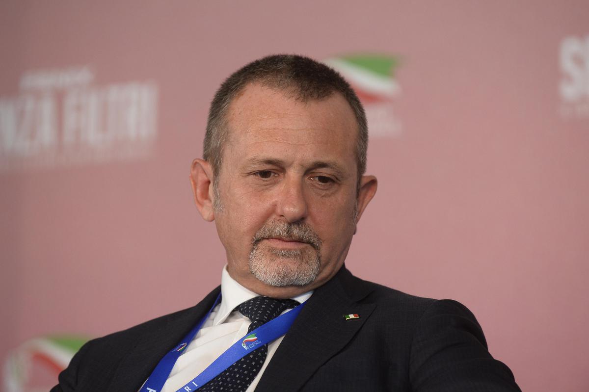 Caso Delmastro, il deputato FdI: "Inoltrato io chat in Procura, nulla da nascondere" - 