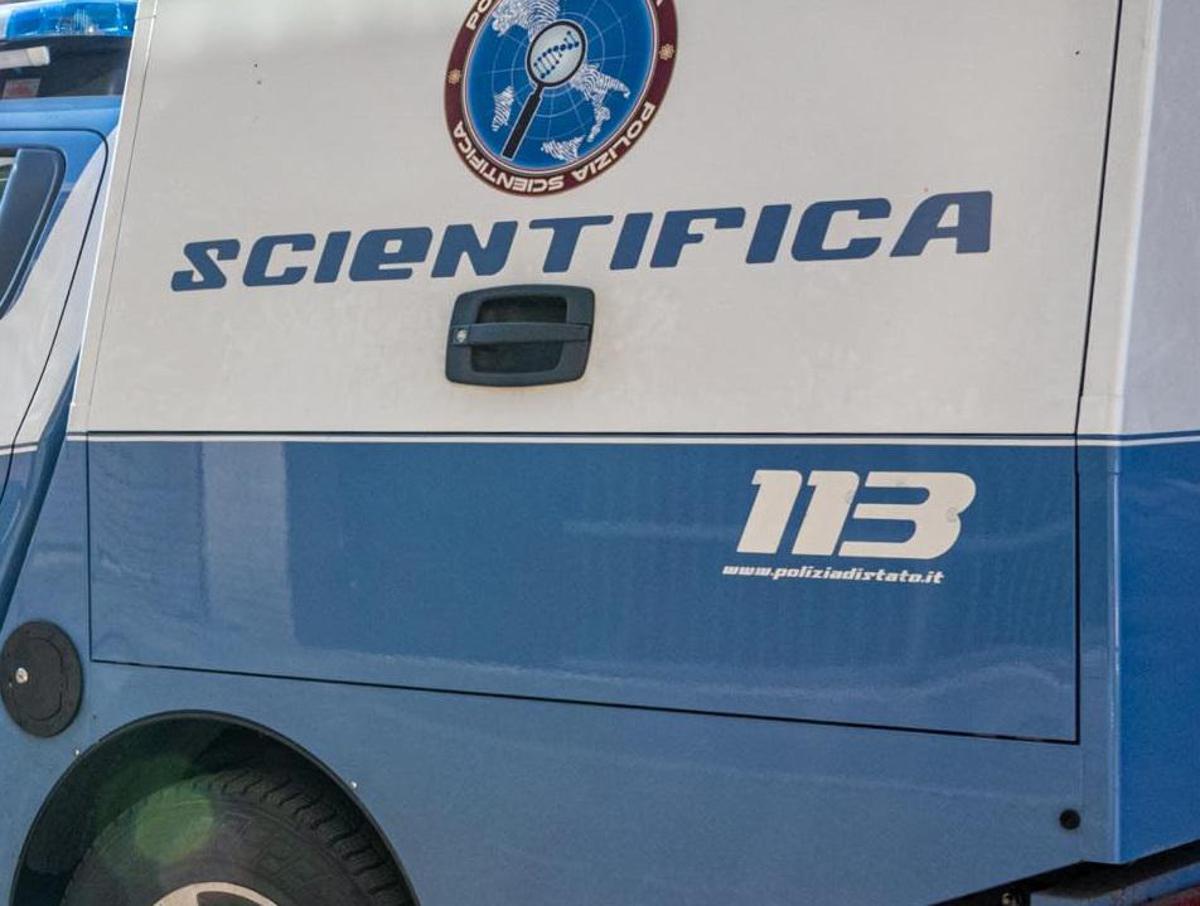 Roma, accoltella l'amica alla schiena durante lite per un ragazzo: arrestata 19enne - 