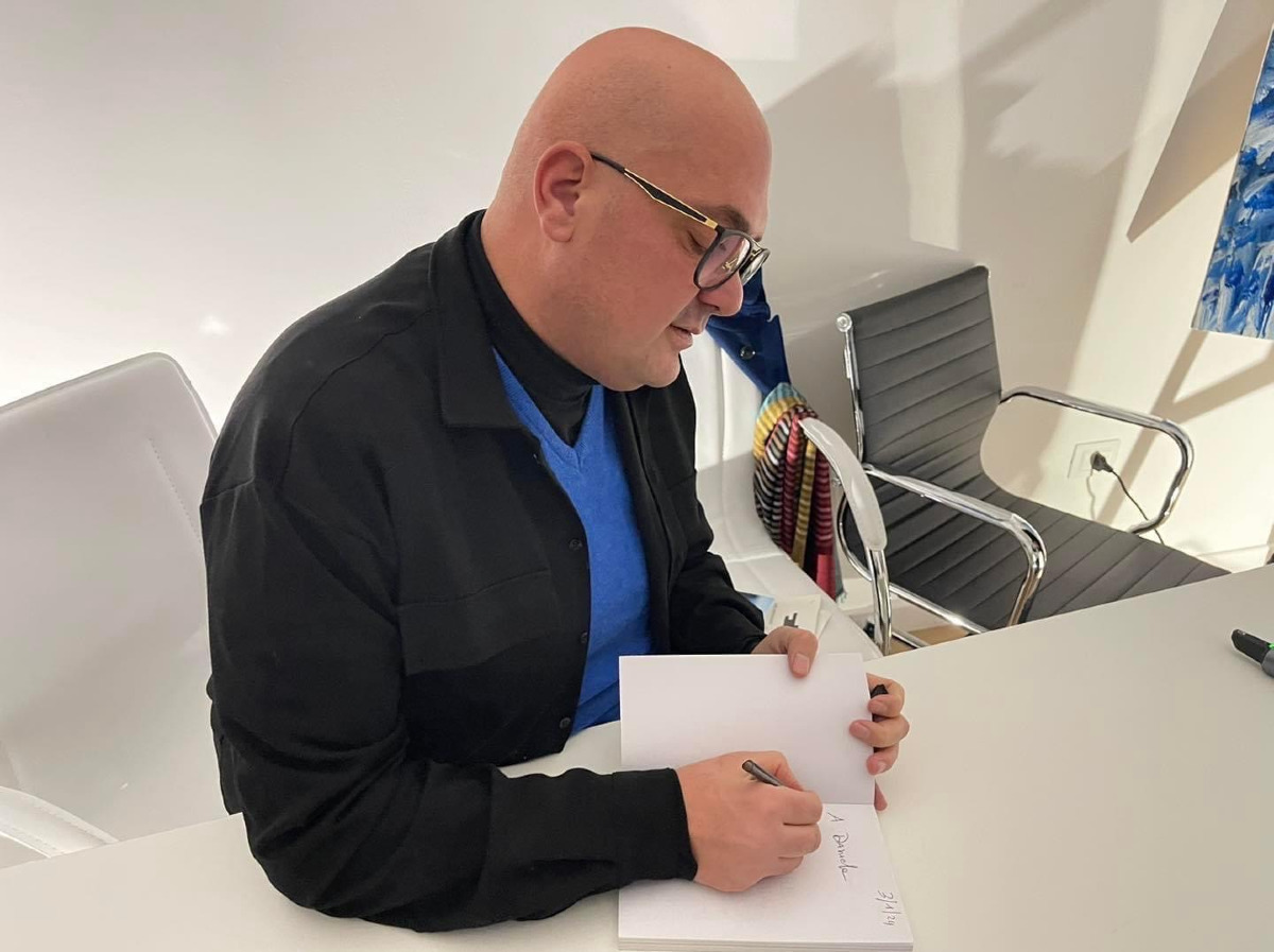 Crotone, questa sera al Castello Carlo V la presentazione de “Il tempo di essere felice” - 