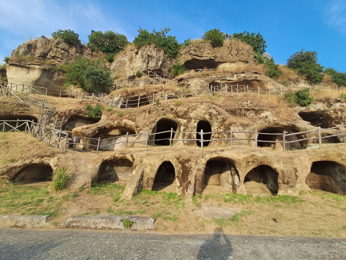 Verzino, tra grotte e stelle: il FAI accende i riflettori sulle Grotte Rupestri - Foto: Uff. Stampa FAI - Santa Severina