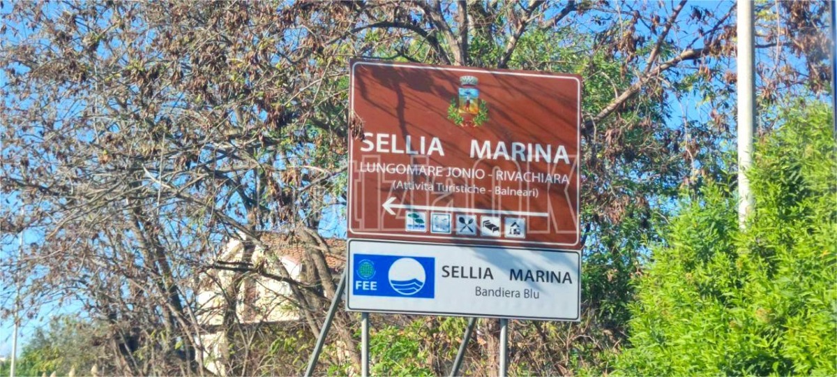 Sellia Marina, chiude temporaneamente via Carrera per i lavori di riqualificazione stradale - Foto: Redazione 
