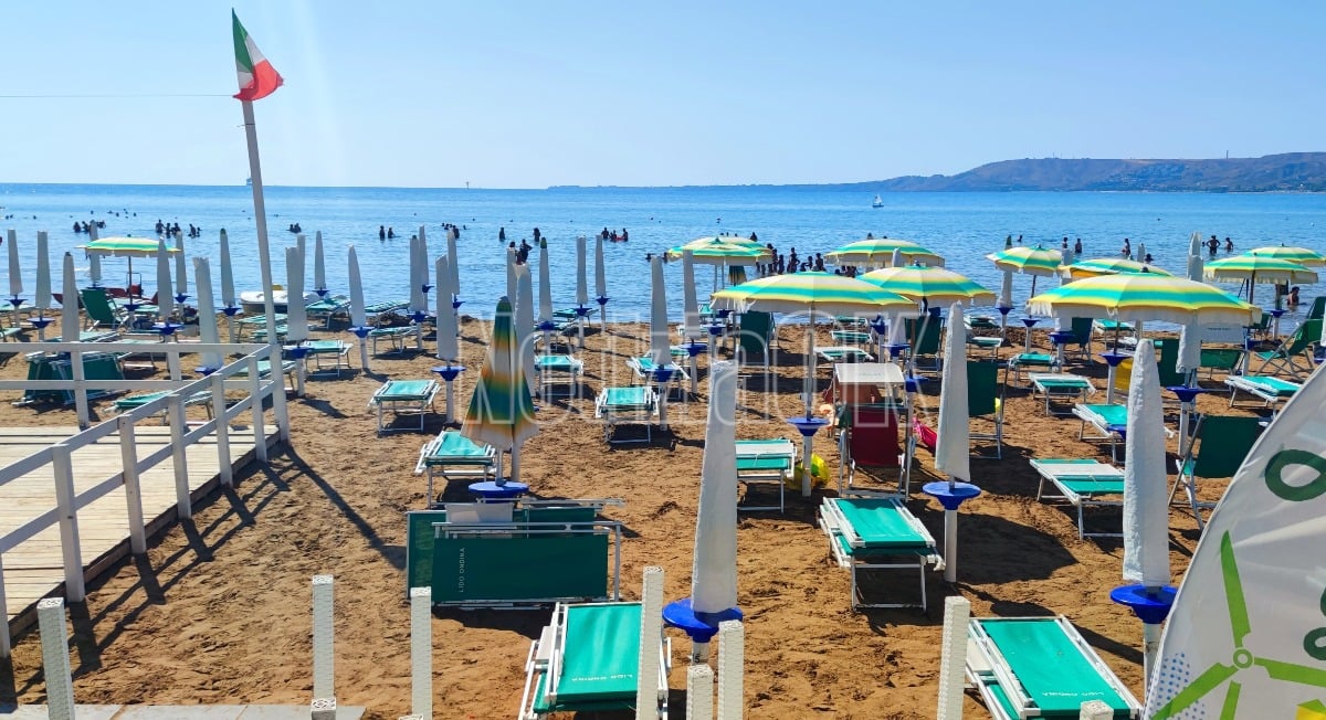Caldo intenso in Calabria, temperature oltre la media anche a Crotone - Foto: Redazione 