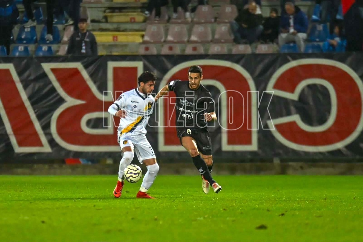 Crotone, quattro nuovi arrivi e due partenze: il mercato rossoblù entra nel vivo - Foto: Redazione