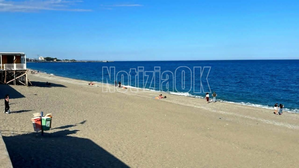 “Luci sul Mare”, Catanzaro Marina conquista il pubblico: una notte di festa e tradizioni - Foto: Redazione