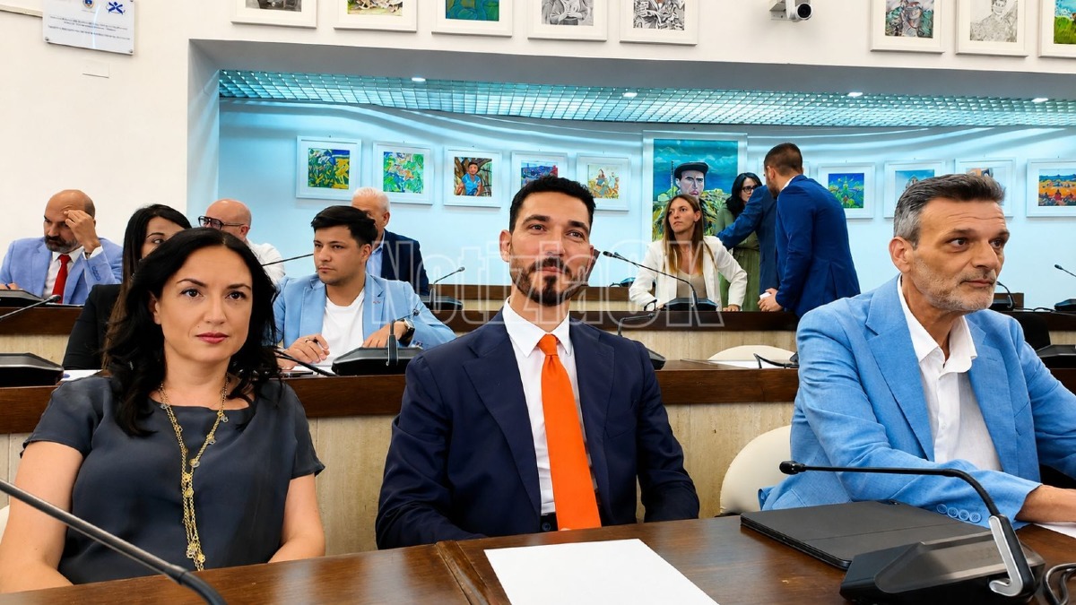 Crotone - Il Pd incalza Voce: "Ora dica con chiarezza qual è la sua maggioranza" - Foto: Redazione 