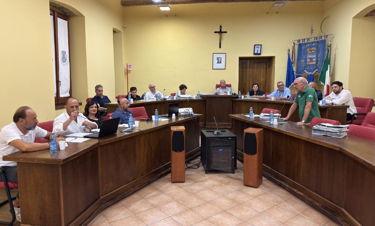 Rose guarda al futuro: approvato il Piano Strutturale Comunale dopo vent’anni di percorso - Foto: Uff. Stampa Comune di Rose