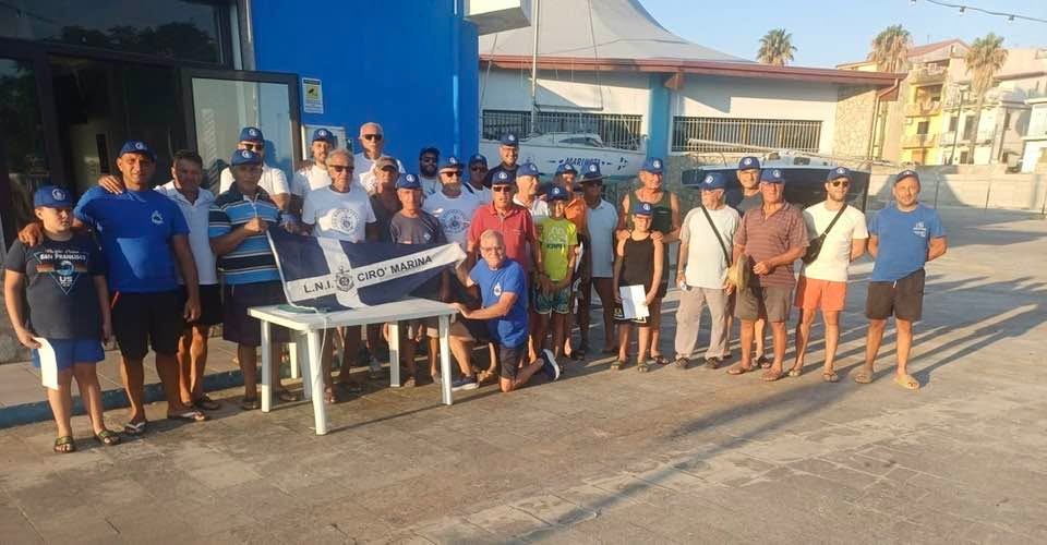 Oltre 20 imbarcazioni e 30 chili di pescato: successo per la gara di pesca a Cirò Marina - Foto Uff. Stampa Lega Navale italiana sezione Cirò Marina
