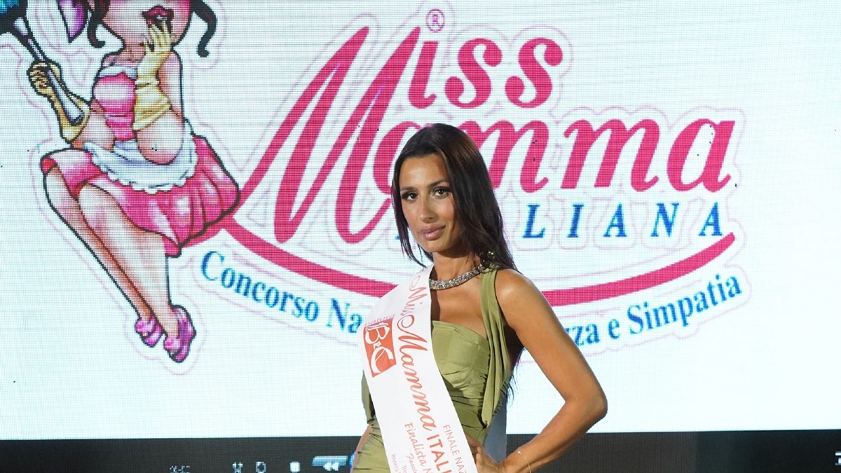 Mesoraca è fiera di Caterina Pasquale: eletta "Miss Mamma Italiana Fascino 2026" - Foto Uff. Stampa Miss Mamma Italiana 