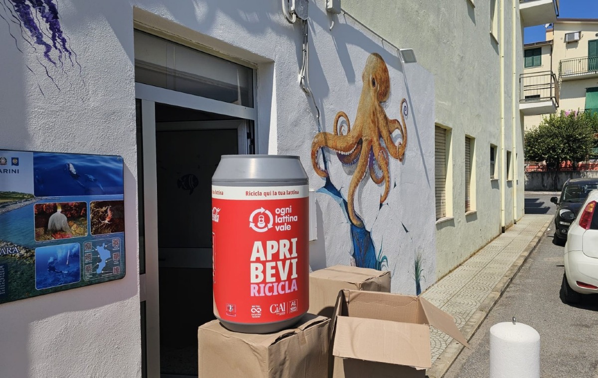 Amendolara, il riciclo dell’alluminio entra nei Comuni Bandiera Blu con il progetto “Ogni Lattina Vale” - Foto: Uff. Stampa Parchi Marini della Calabria