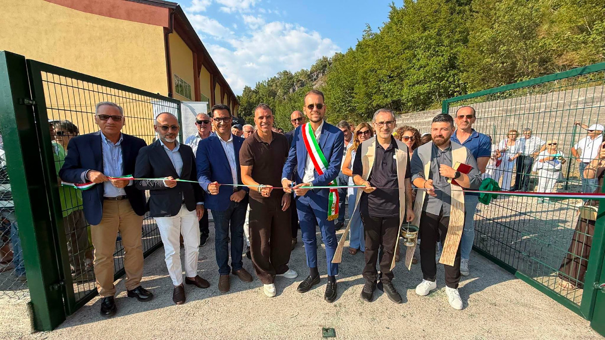 Mormanno - Inaugurato il nuovo campo sportivo dedicato a Roberto Domanico - Foto: Un momento dell'inaugurazione
