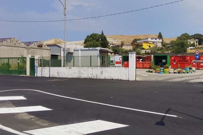 Catanzaro, Isola ecologica: completato il nuovo accesso su viale Magna Graecia - Foto: Uff. Stampa Comune di Catanzaro