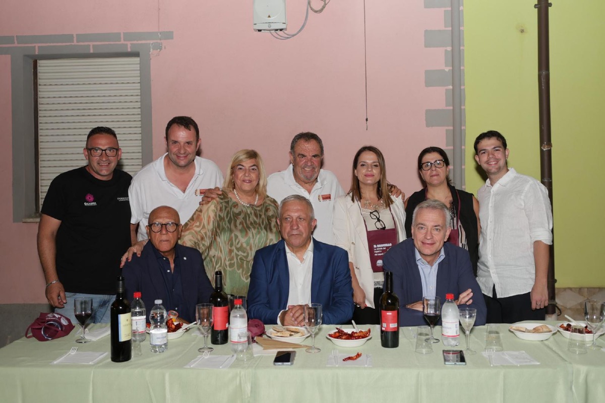 Dai borghi alle radici: Barbieri porta la cucina calabrese tra Firmo e Mottafollone - Foto Uff. Stampa Hotel Ristorante Barbieri