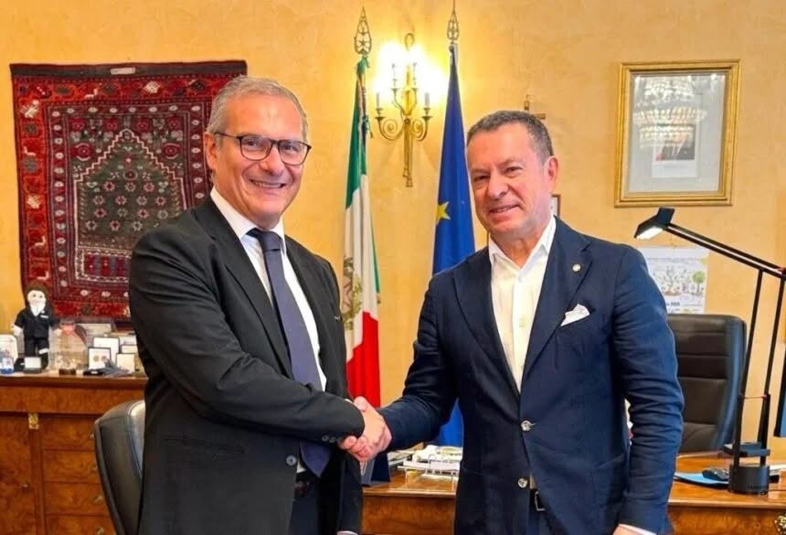 Roberto Micucci nuovo vicario della Prefettura di Potenza: l’orgoglio di Paola - Foto Uff. Stampa Comune di Paola 