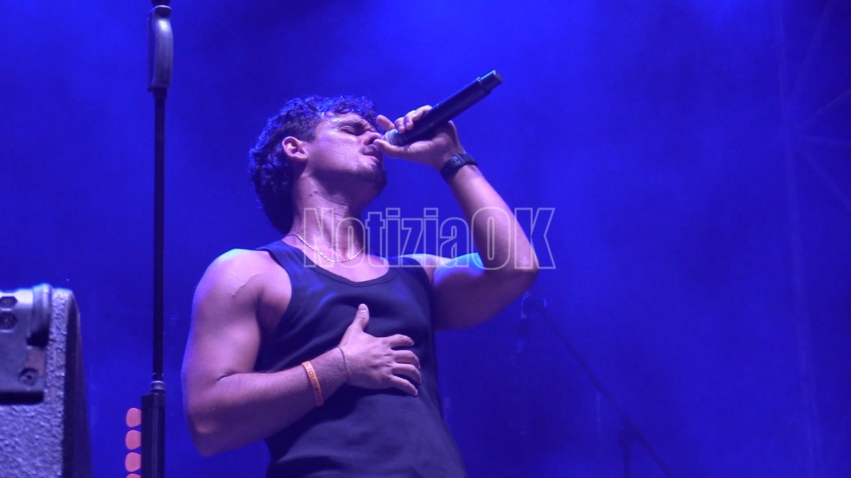 (VIDEO) Bush, il crotonese che torna sul palco del Summer Fest: ieri davanti a Gabbani - Foto: Redazione 
