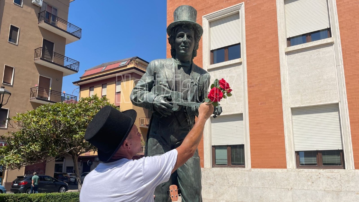 A Crotone sulle tracce di Rino Gaetano: quando la musica diventa viaggio - Foto: Redazione 