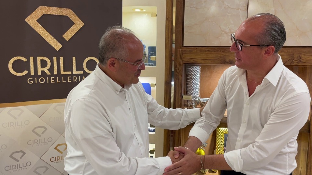 Michele Affidato e Gioielleria Cirillo: due storie di arte orafa si incontrano a Diamante  - Foto: Uff. Stampa Comune di Diamante