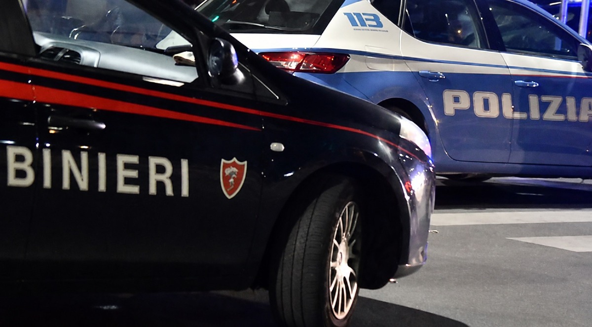 Isola di Capo Rizzuto, operazione “Focus ’Ndrangheta”: 14mila euro di multe e 14 kg di pesce sequestrati - Foto Uff. Stampa Questura di Crotone