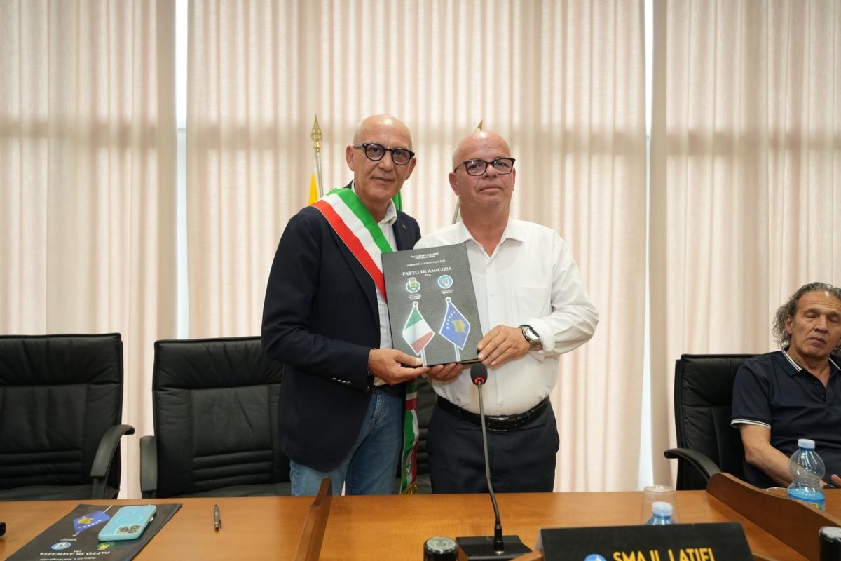 Cultura arbëreshe, Vaccarizzo e Rahovec firmano un patto di amicizia - Foto: Uff. Stampa Comune di Vaccarizzo 