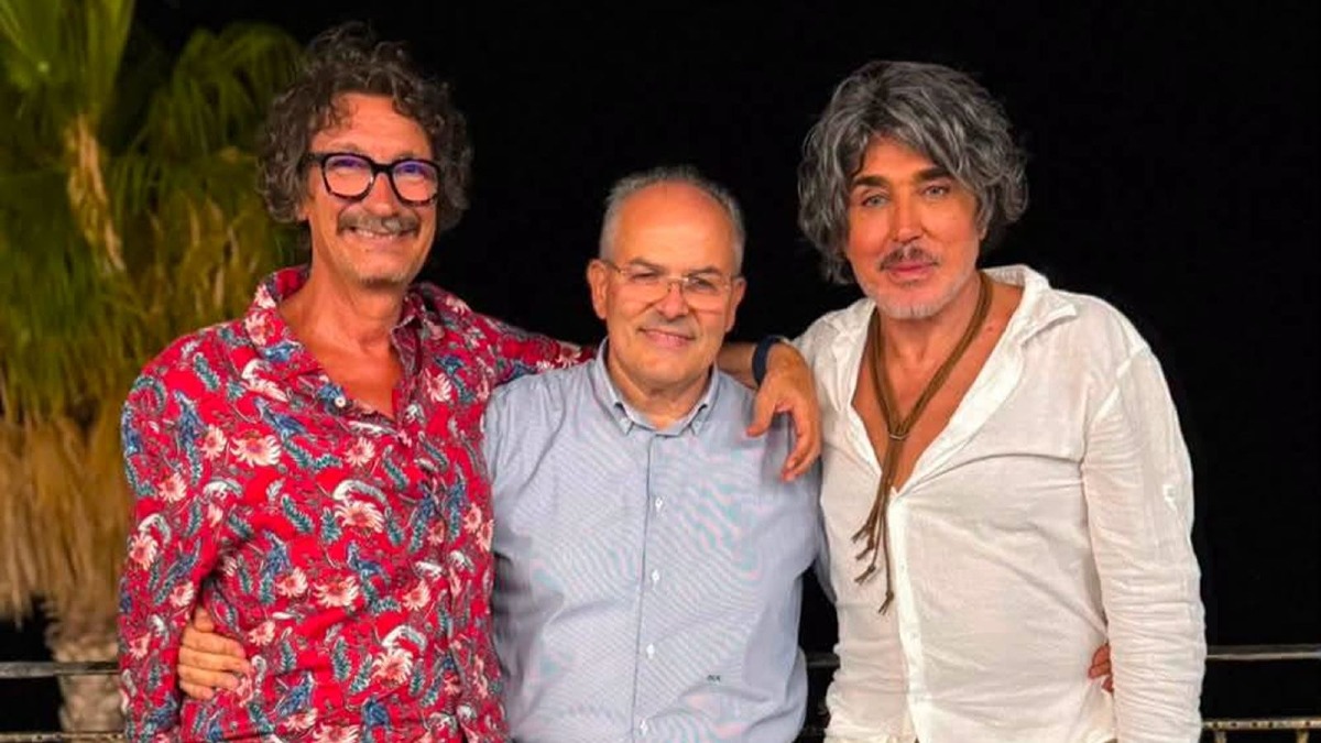 L’amicizia sul lungomare di Crotone: Michele Affidato incontra Scialpi e Sergio Cammariere - Foto Michele Affidato 