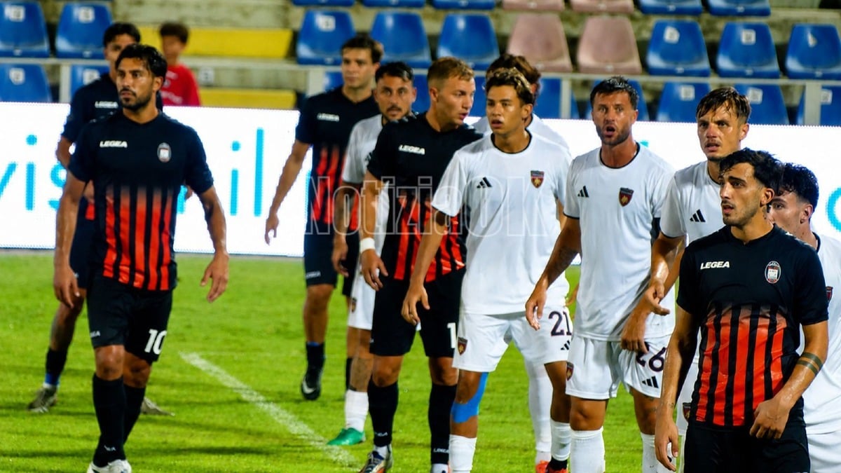 Il Cosenza sbanca lo Scida: 2-0 al Crotone e passa il turno - Foto: Redazione 