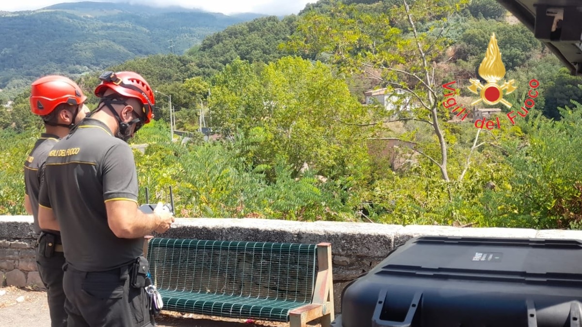 Ricerche del velivolo disperso, le attività si concentrano nell’area di Fuscaldo -  Foto Uff. Stampa Vigili del fuoco 