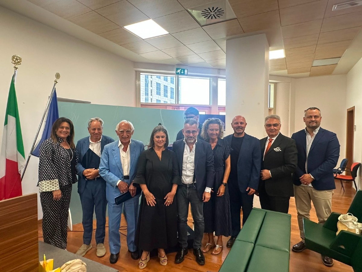 Belvedere Marittimo, due giorni tra gusto, cultura e spettacolo dei droni - Foto Uff. Stampa Comune di Belvedere Marittimo