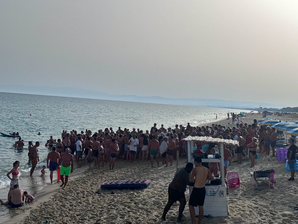 A Botricello riflettori sulle tartarughe Caretta caretta: ambiente e mare al centro - Foto Uff. Stampa Comune di Botricello